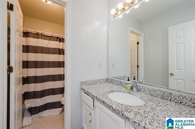 Building Photo - 218 Carl Nichols Dr