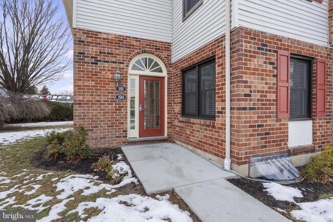 Building Photo - 191 William Penn Dr