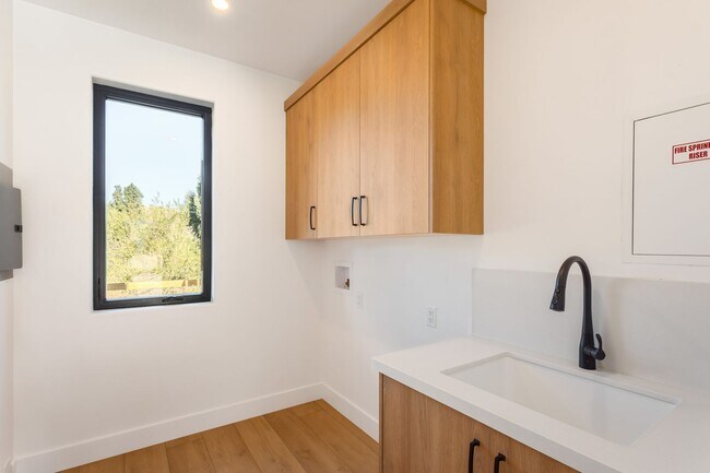 Building Photo - Luxurious Living in Rancho San Diego: Custom Built Home for Rent $5,095