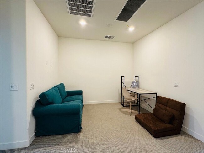 Building Photo - 2626 Glamis Ct