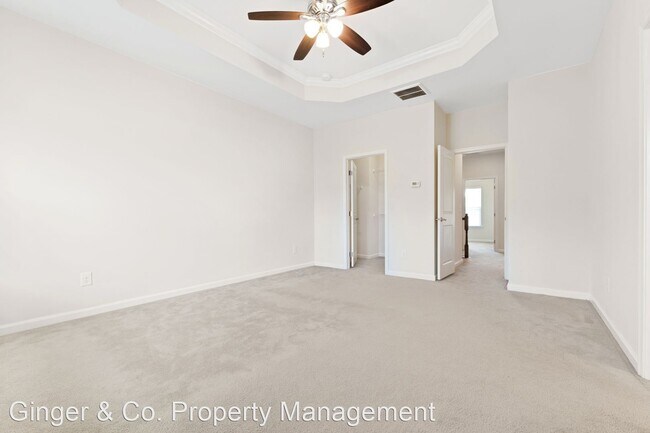 Building Photo - 4 br, 3.5 bath House - 511 Pemberwich Place