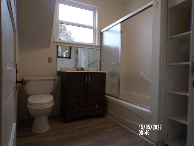 Building Photo - 4407 5th Ave NE