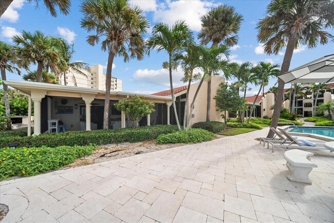 Building Photo - 718 Golden Beach Blvd