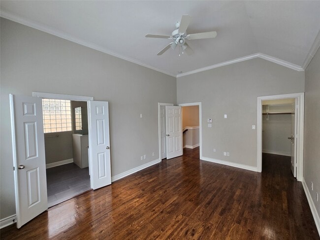 Building Photo - 3440 Cline St