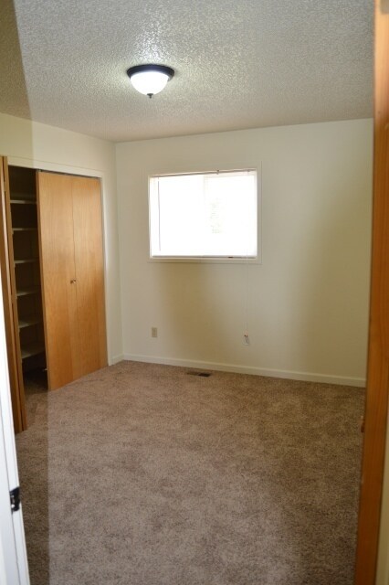 Building Photo - 5505 Sturdivant Ave