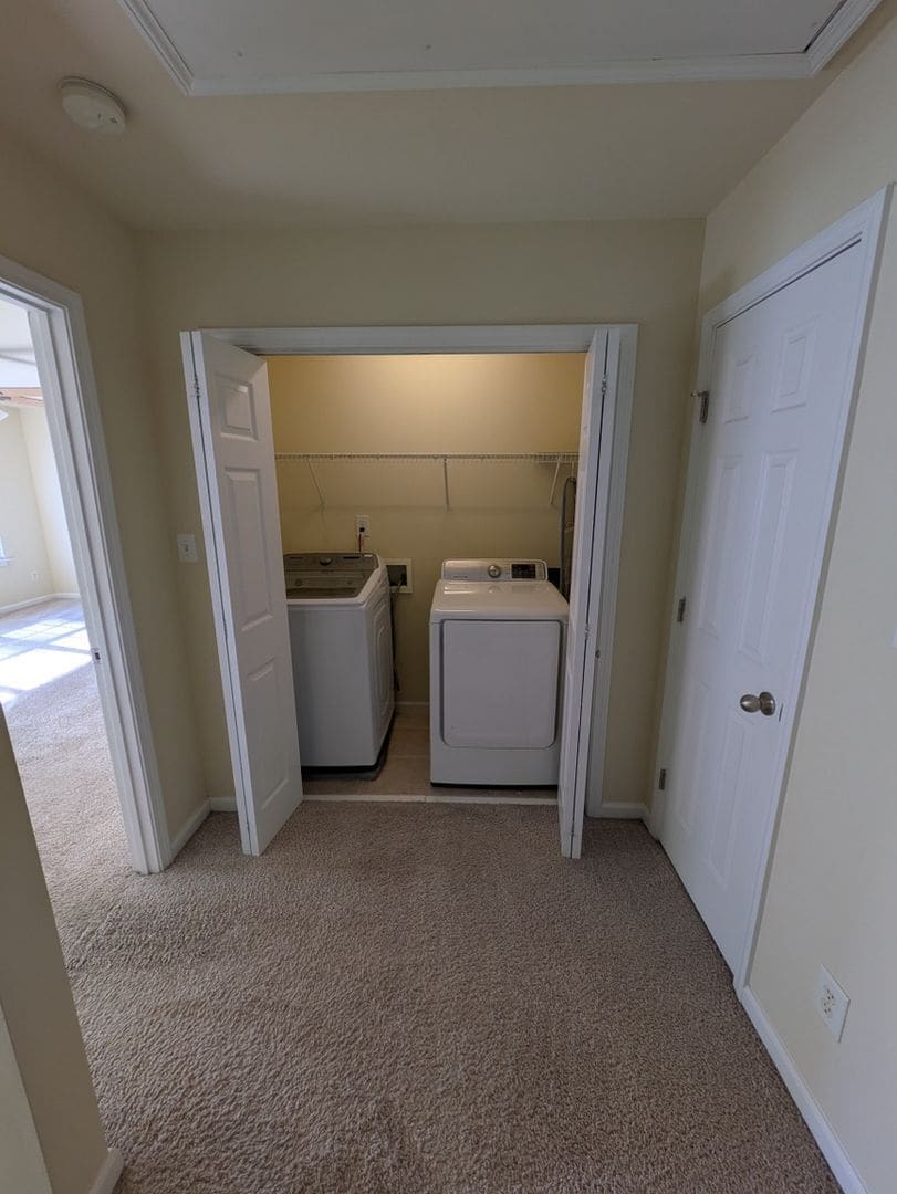 Building Photo - 9915 Cleaver Ct