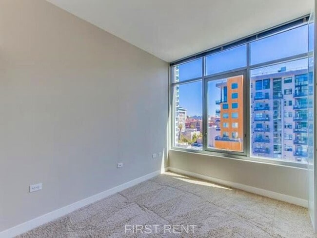 Building Photo - 425 Beech St