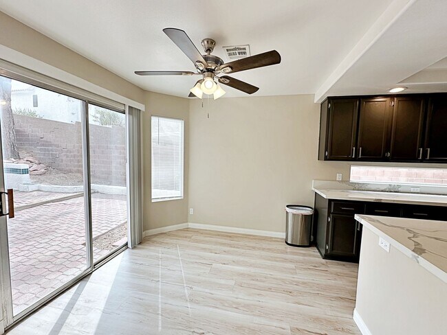 Building Photo - REMODELED 3 BEDROOM HOME IN SOUTH SHORES