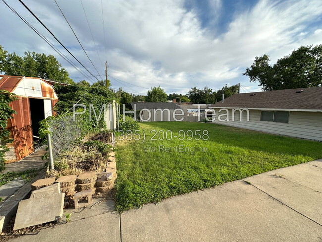 Building Photo - 567 E 4400 S