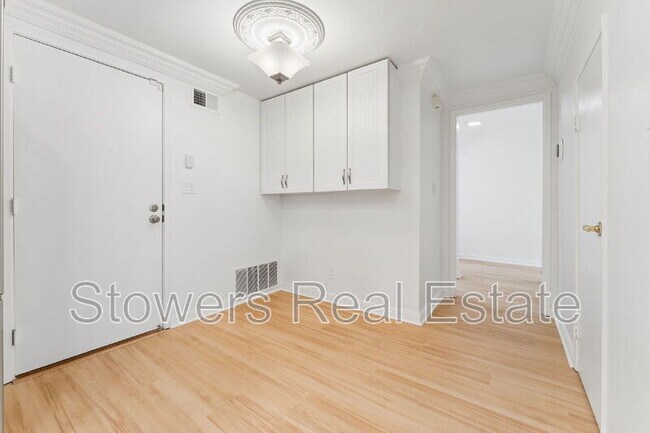 Building Photo - 2406 Talavera Dr