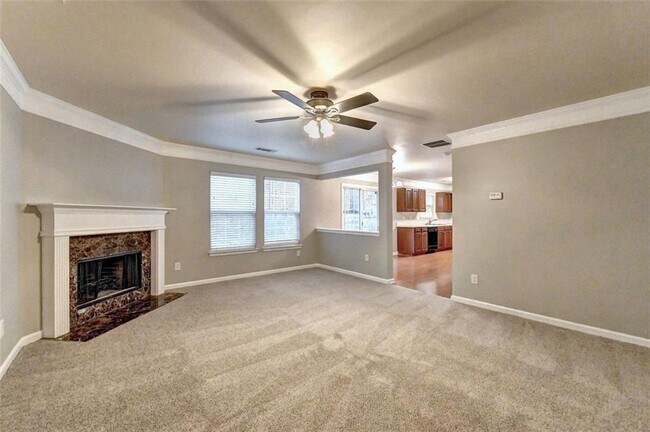 Building Photo - 3070 Centerglen Ln