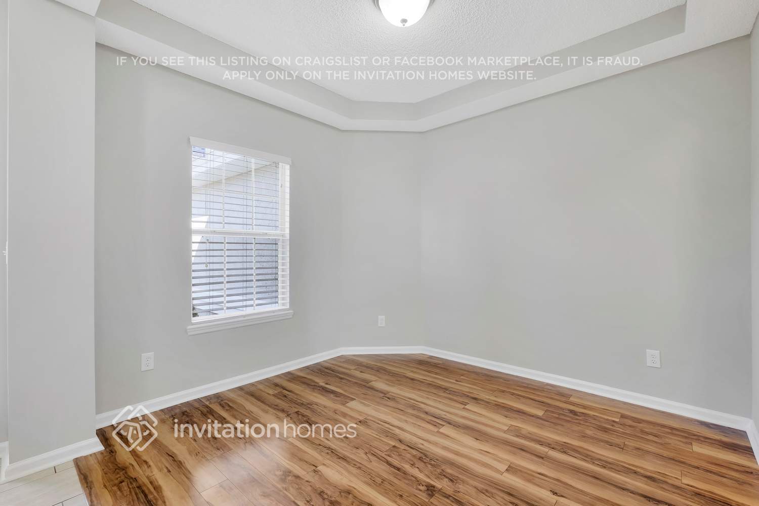 Building Photo - 12096 Coachman Lakes Way