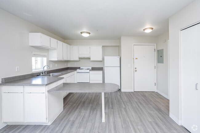 Interior Photo - Stuart Place
