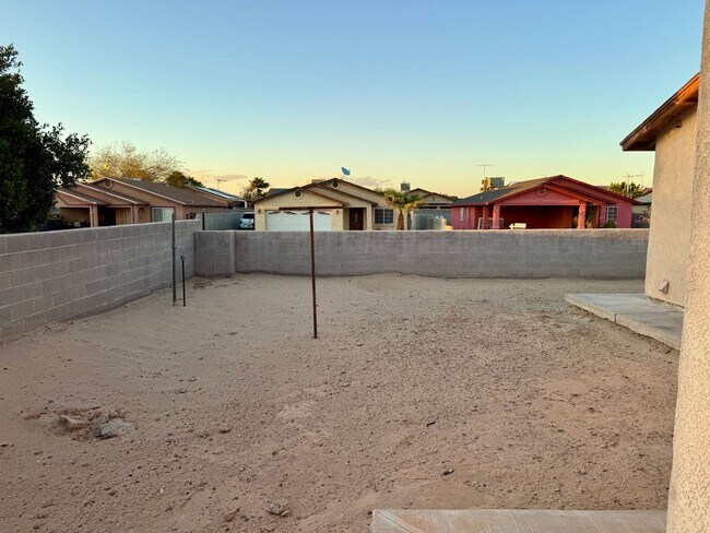 Building Photo - 4 Bedroom 2 Bath Corner Lot Home