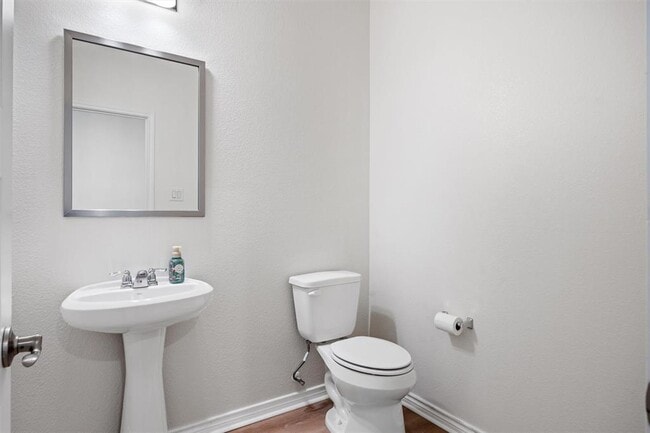 Building Photo - 256 Benmyrtle Trl