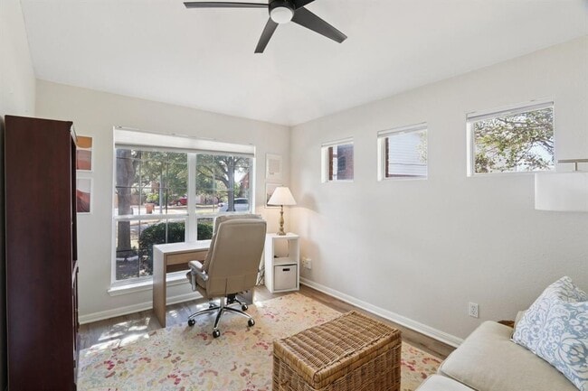 Building Photo - 7117 Cromarty Ln
