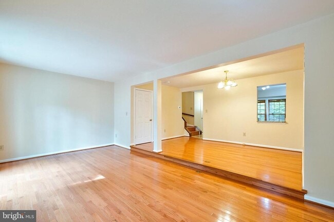Building Photo - 11633 Pleasant Meadow Dr
