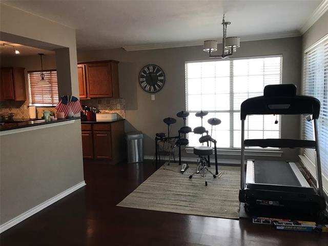 Building Photo - 817 Ashburn Pl