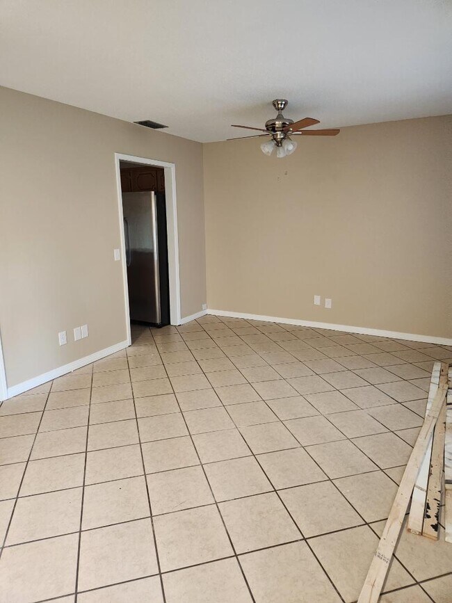 Building Photo - 4690 Opal Dr