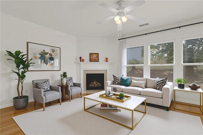 Building Photo - 3335 Briaroak Dr