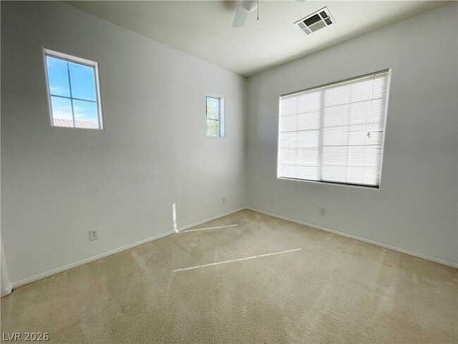 Building Photo - 10519 Allegrini Dr