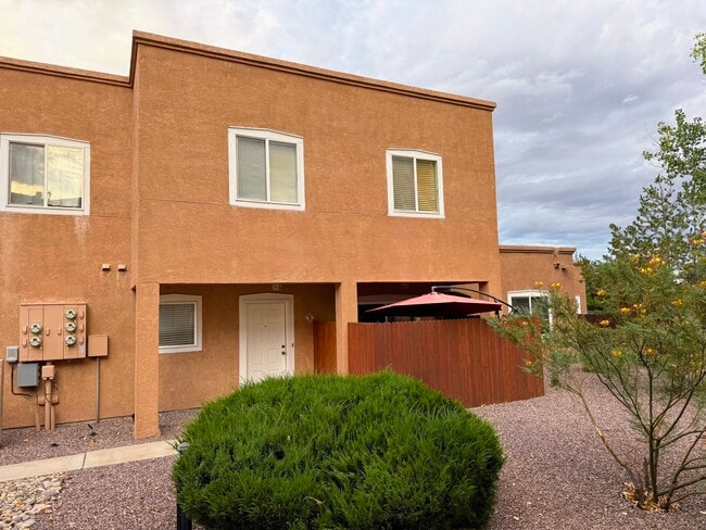 Primary Photo - 1003 Mineral Way