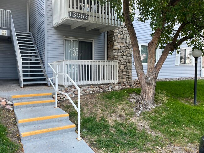 Front porch - 13352 E Jewell Ave