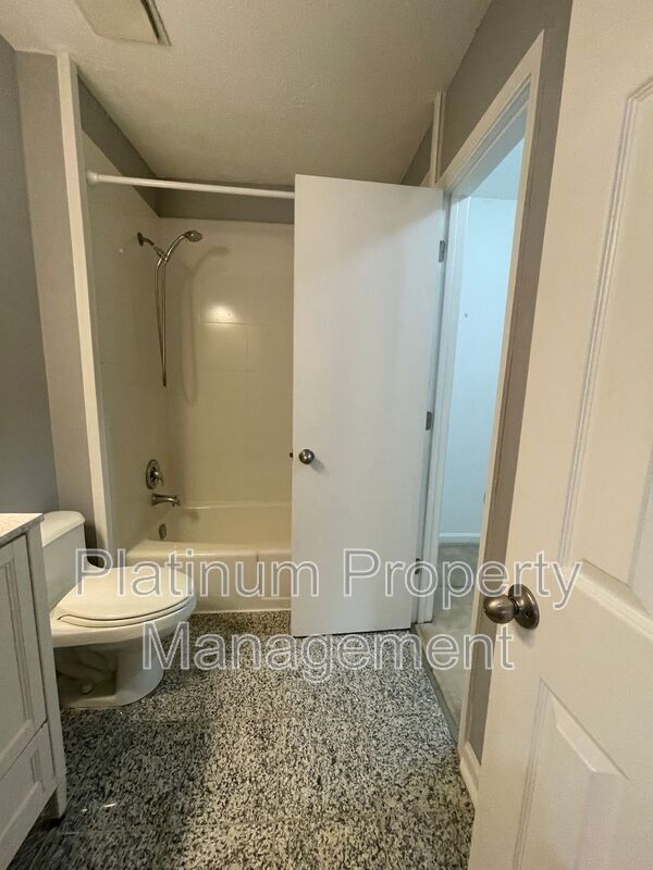 Building Photo - 3757 Peachtree Corners Cir