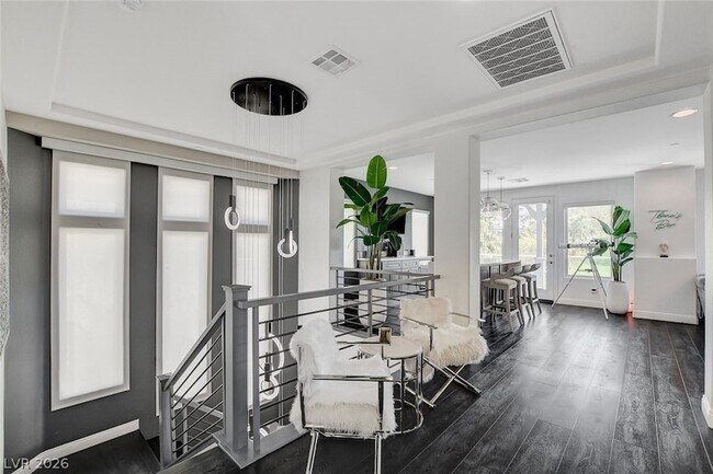 Building Photo - 1359 Quiet River Ave