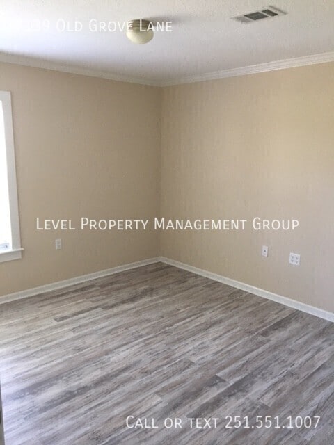 Building Photo - 7139 Old Grv Ln