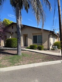 Building Photo - Available Soon! Apply now for this cute one bedroom apartment for $1250