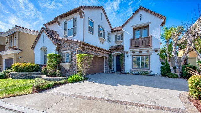 Building Photo - 9 Marisol