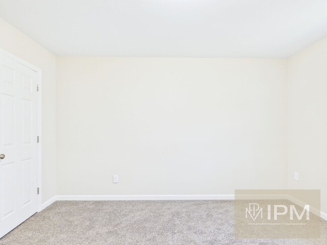 Building Photo - Charming 2 Bedroom 1 Bath Apartment in Dallastown Schools!