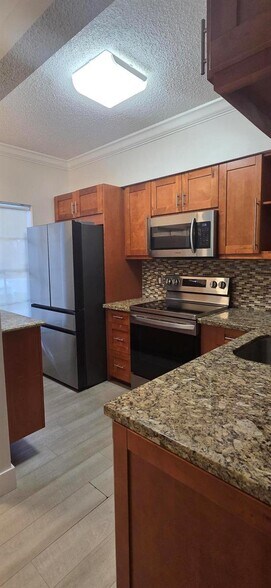Building Photo - 5448 Jubilee Way