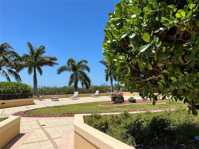 Building Photo - 3321 Sunset Key Cir