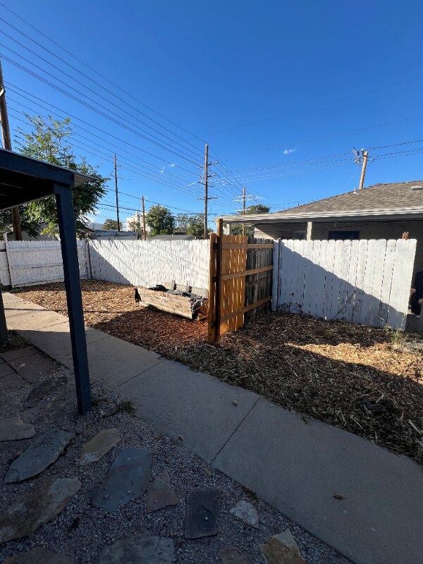 Building Photo - 4353 Columbine St