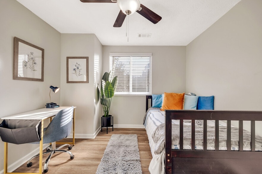 Building Photo - 8802 Long Beach Cir