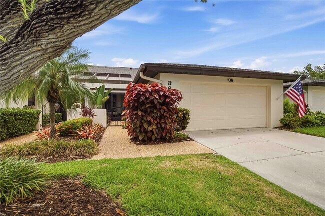 Building Photo - 3689 Glen Eagle Dr