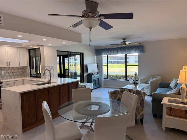 Building Photo - 5850 Trailwinds Dr