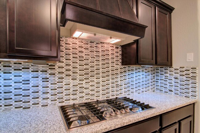 Building Photo - 3607 E Salter Dr