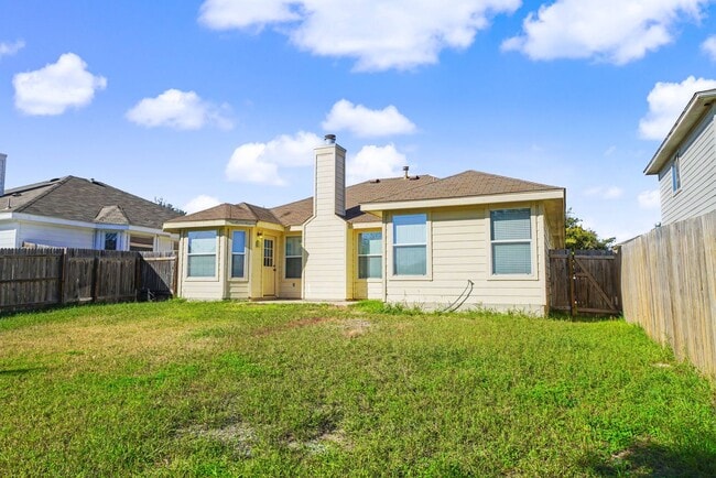 Building Photo - Updated Single-Story Home in Escondido North - Realtor Commission: $500