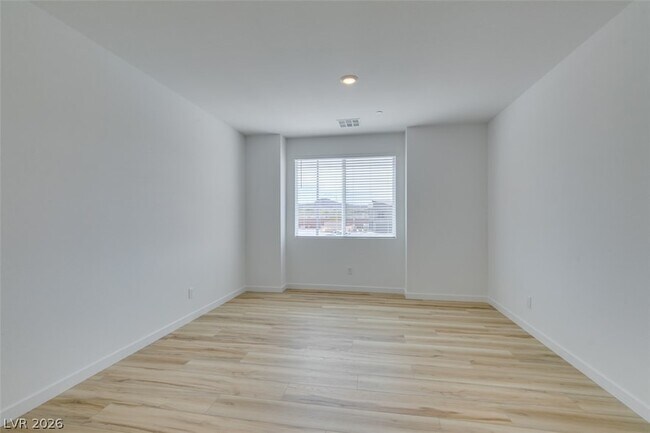Building Photo - 1035 Valeria Rdg Ln