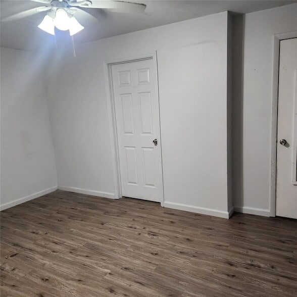 Building Photo - 305 NW 11th Ave