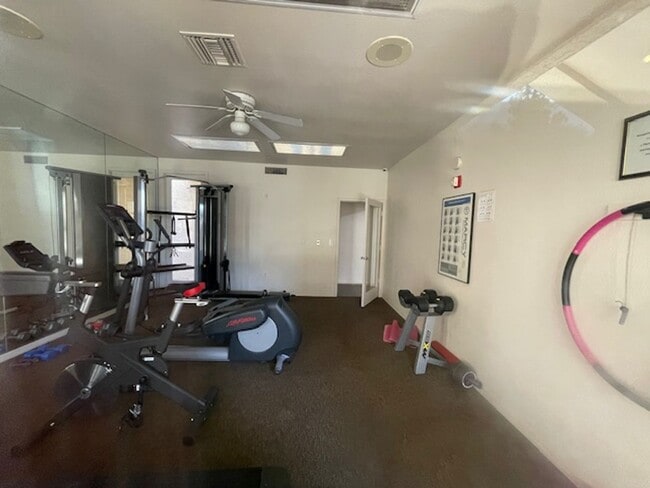 Building Photo - 1 Bedroom 1 Bath (Gilbert Rd and Guadalupe) -**$500 off First Month**