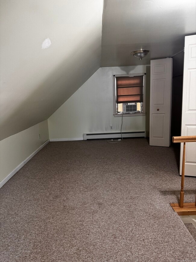 Building Photo - 71 Linnmore Dr