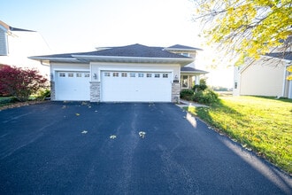 Building Photo - 1838 Penstemon Ln