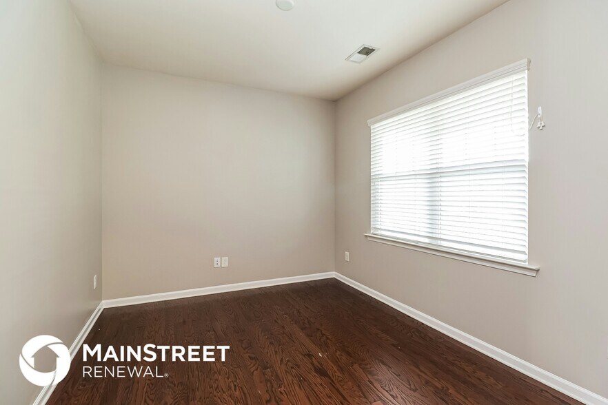 Building Photo - 2517 Wellshire Ct