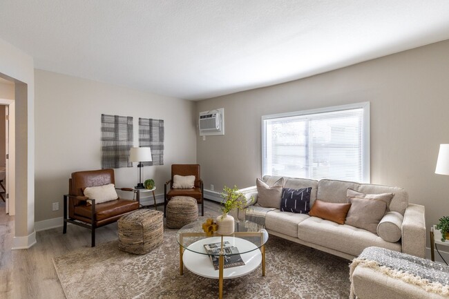 Building Photo - The Jefferson | 2-Bedroom with Balcony