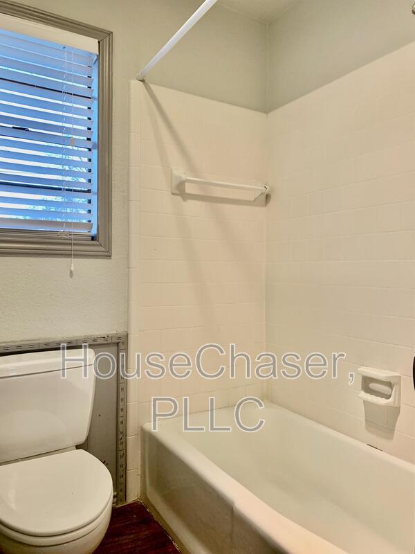 Building Photo - 4819 14th St