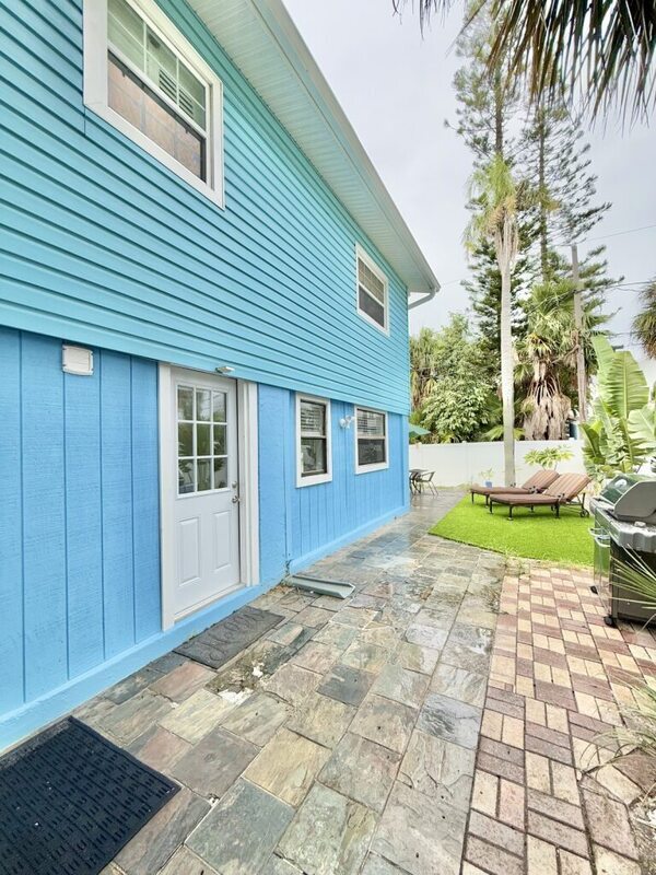 Building Photo - 15613 Gulf Blvd